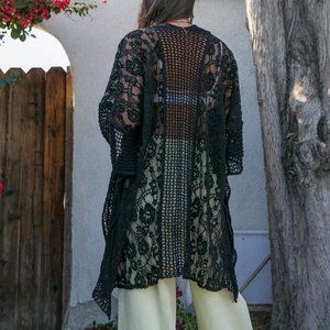 Bohemian Floral Lace Textured Kimono OS BLACK
